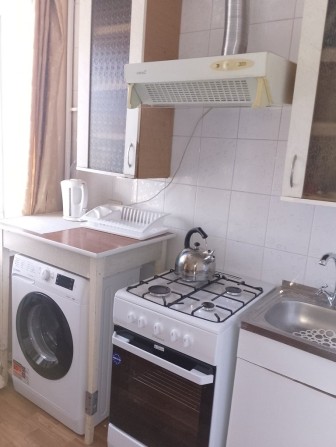 Однокімнатна Олени Теліги 51 косметичний ремонт мебльована техніка - фото 1