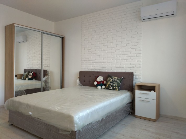 Здам 1 к кв метро Чернігівська пішки 3 хв Проспект Краківская 27а - фото 1