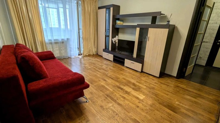 Актуальная аренда квартиры на Дарницком районе - фото 1