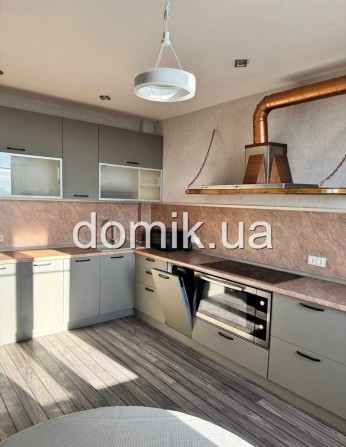 Здається 1 кімнатна 52 м-євродвушка Макіївська 8 - фото 1