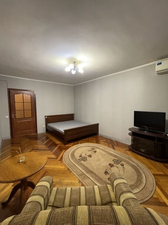 Оренда 1-к вул. Хорива 40/22, метро Контрактова пл. 7 хв! Поділ - фото 1