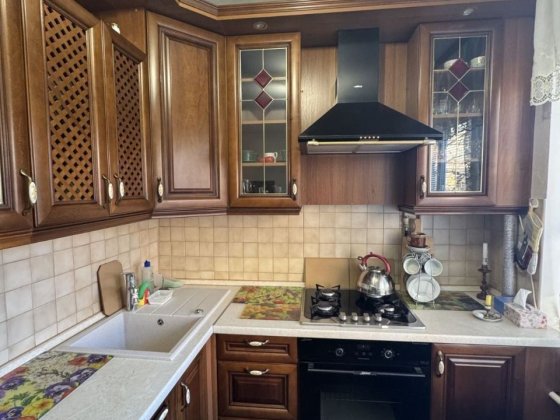 Оренда двокімнатна м.Лівобережна