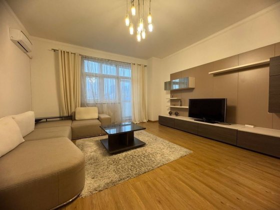 м. Олімпійська, вул. Антоновича 72, 125 кв.м., електрика постійно Київ