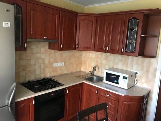 Довготривала оренда 2к квартири на вул. Тростянецька 12 Киев