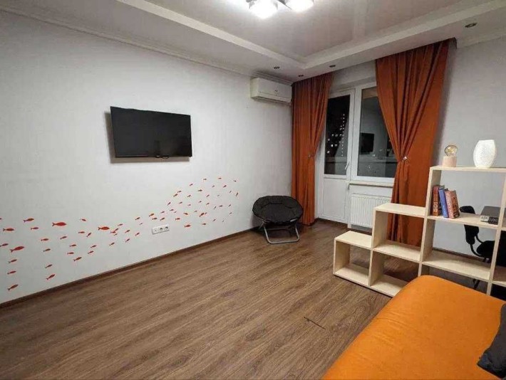 Оренда 1-к квартири на вул. Драгоманова - фото 1