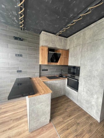 Оренда 1 кімнатної квартири з авторським ремонтом вул. Ракетна 24 - фото 1