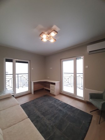 Нова Англія, Нова квартира,  3 поверх, м. Васильківська - фото 1