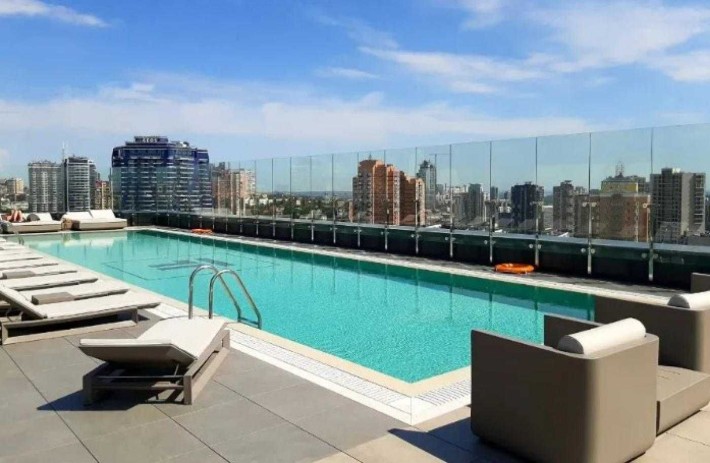 Центр. ЖК Tetris Hall 2. Видова квартира, Бассейн Терраса - фото 1