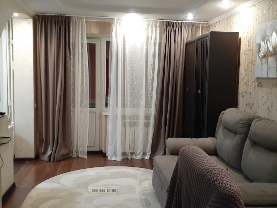 Двокімнатна на Воскресенці по вул. Ірини Бекешкіної. Киев