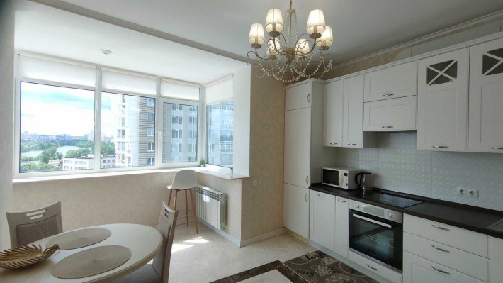 ЖК Паркстоун, пр.В.Івасюка 2д,набережна,парк Наталка - фото 1