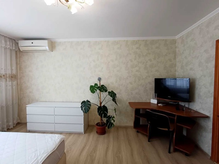 Пропонується 2 кімнатна роздільна квартира в оренду на Харківській - фото 1