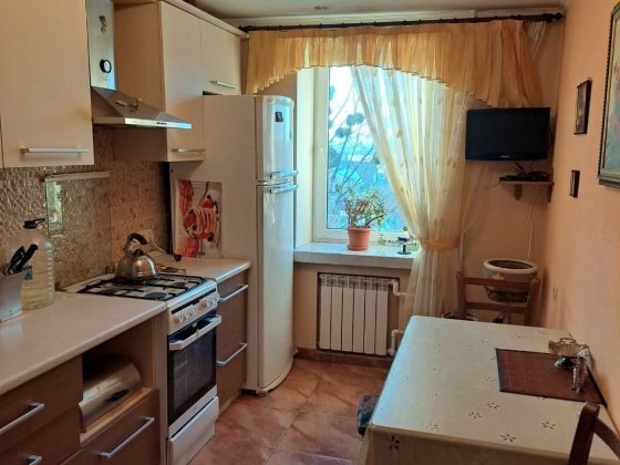 Здається 2-х кімнатна квартира, м-н ДВРЗ Киев