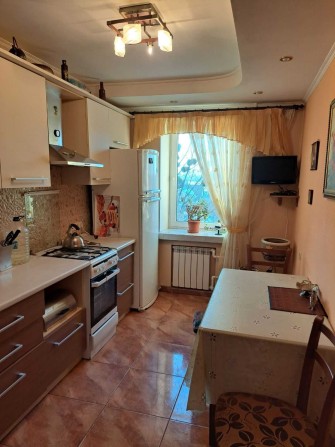 Здається 2-х кімнатна квартира, м-н ДВРЗ - фото 1