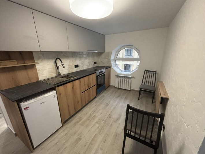 Перша сдача! 1-кімн. студія Воздвиженська 27, Поділ, Контрактова площа - фото 1