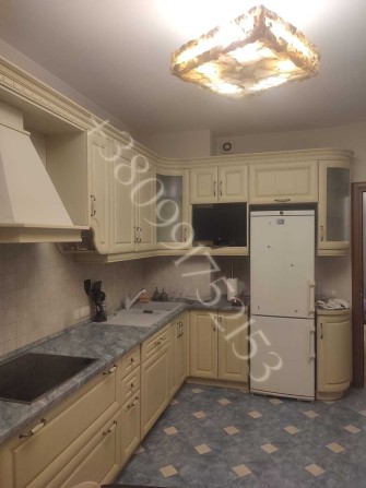 Довгострокова оренда 3-кімнатної квартири вул. Митрополита Андрея Шептицького, 10 біля м. Лівобережн - фото 1