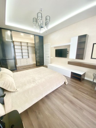 2к квартира (інвертор 5 кВ) в ЖК Новопечерські Липки. Власник. - фото 1