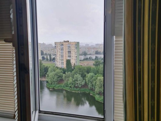 Оренда квартири метро Мінська,проспект Івасюка,49Б.