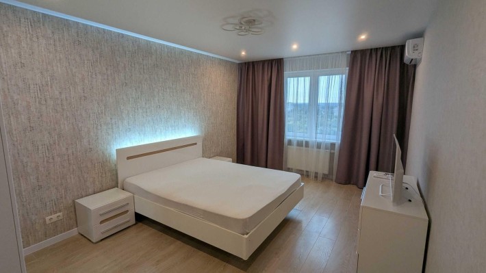 Здається в оренду однокімнатна квартира, пр. Глушкова, 9-Є - фото 1