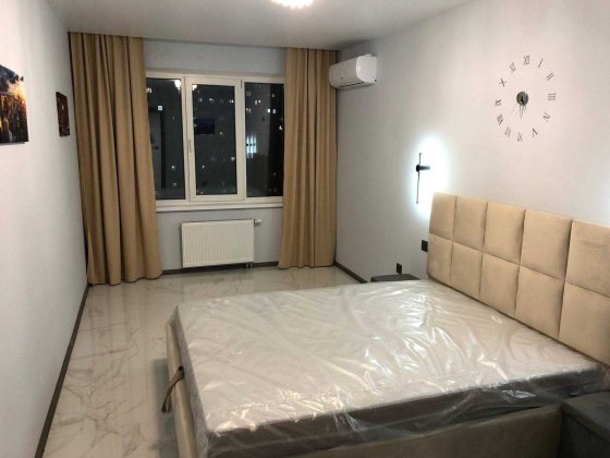 ЖК "Одеський Бульвар" Одеське шосе, 18 Метро Теремки 20 хв. Київ