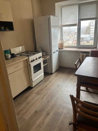 вул. Героїв Полку Азов 11-Б (Маліновського). Метро Оболонь пішки. - фото 1