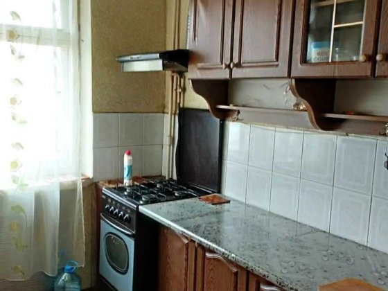 Оренда 3х кімн квартири по вул. Юрія Литвинського (Російської) 82