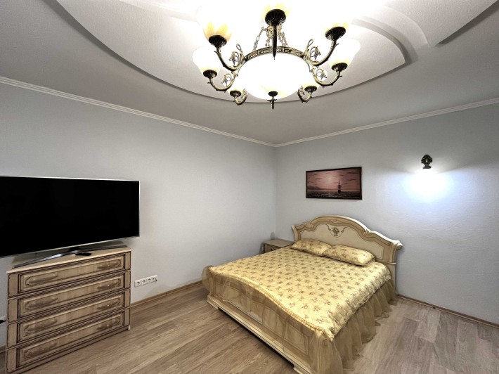 Здам 1к квартиру М Лівобережна 5хв. Шептицького 10 - фото 1