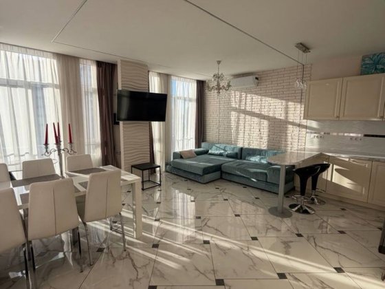 Оренда 3-х поверхового 4к. пентхаусу (Комфорт Таун)