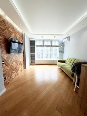 БЕЗ КОМІСІЇ! 1к 44м² кухня-студія + спальня | ЖК Варшавський | можна з тваринами | 10 поверх - фото 1