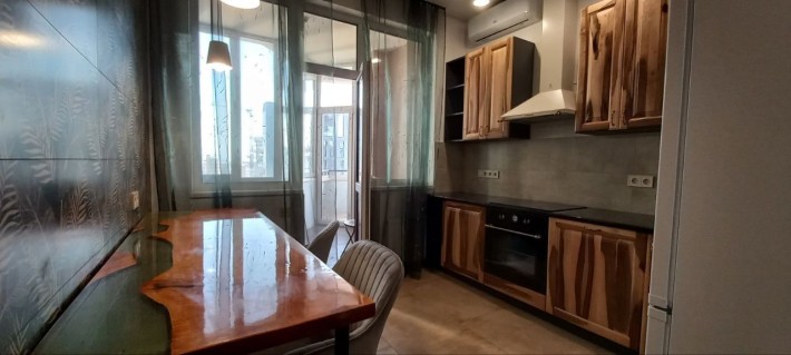 Без %, Престиж Холл, Тютюнника, метро "Палац Україна", Печерськ, - фото 1