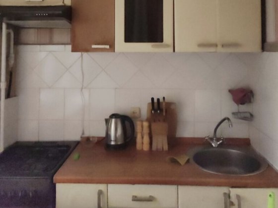 Здається 1-кімнатна квартира Гната Юри 7-А. Газ, опалення, гаряча вода Киев