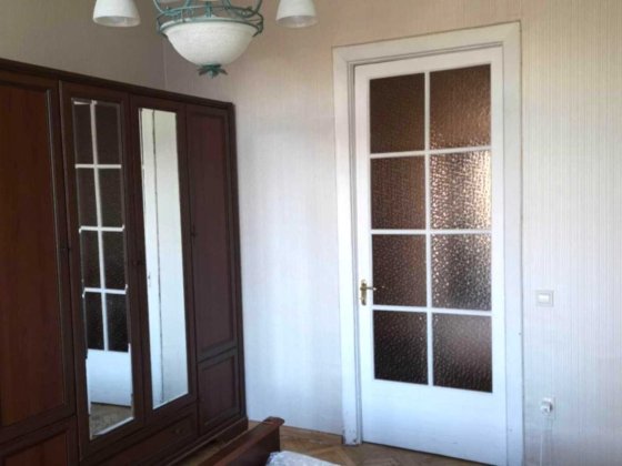 власна 2-к сталінка 57м2. Печерськ. Бульв. Міхновського 13 колишній Дружби народів Київ