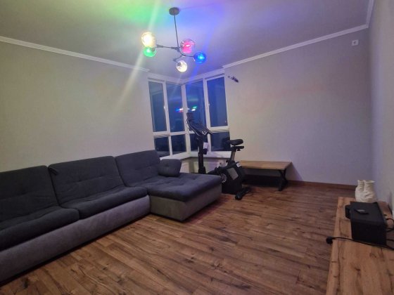 ЖК Сирецькі Сади, Івана Виговського 10м, Оренда, 3-х  кімнатна Київ