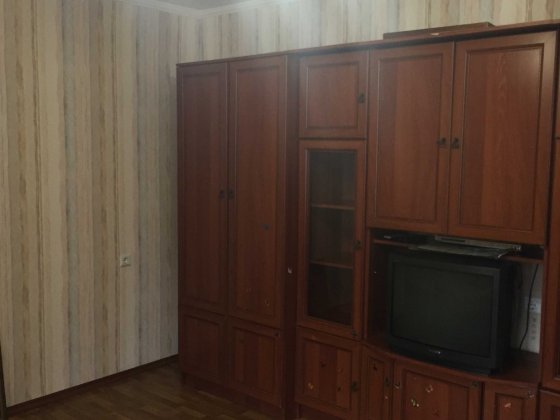 Здам 2 кімнатну квартиру  5 хв до метр Позняки Київ