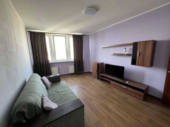 Оренда 1-кімнатної квартири на вул.Ревуцького,7В