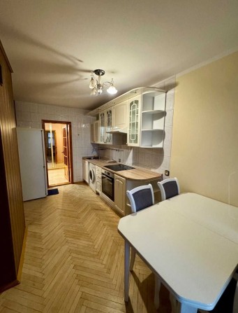 Здам 3к квартиру  метро Мінська, Оболонь. Вул. В. Івасюка 16В - фото 1