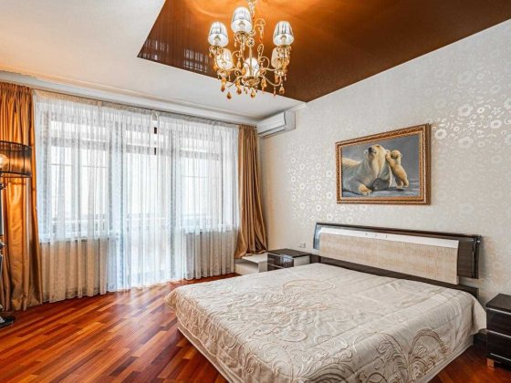 Генератор Дніпро Оболонська набережна 15 Оболонь парк Наталка Киев