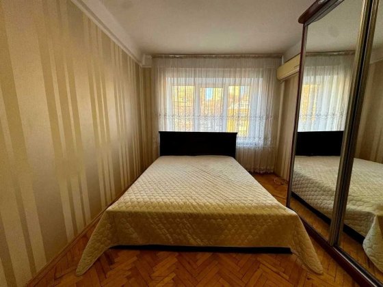 Оренда затишної 2-кімнатної квартири на Звіринецькій! Киев