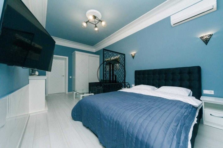 Еспланадна 32, ТЦ Гулівер, метро Палац Спорту 1 хв. Центр. Печерськ - фото 1