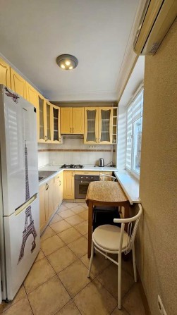 Оренда 2-кімнатної квартири біля метро Звіринець - фото 1