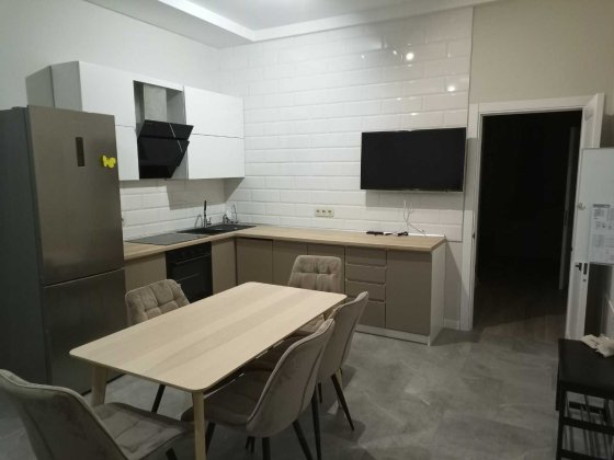 Оренда квартири в будинку біля озера Міністерка перша лінія Оболонь