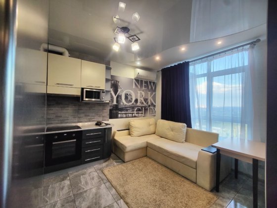 Оренда 2-х кімнатної кв-ри. Опалення, світло - завжди є в будинку.