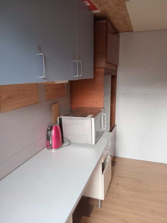 2к кв. Київ, метро Теремки-ВЦ. без ремонту. Зарядка авто. Здам - фото 1