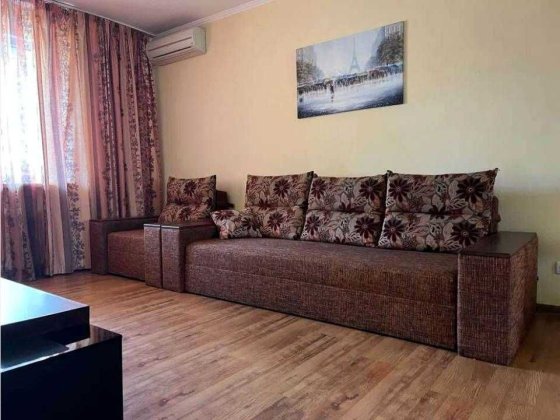 Оренда 1-кімнатної квартири на вул.Урлівській 9 Киев