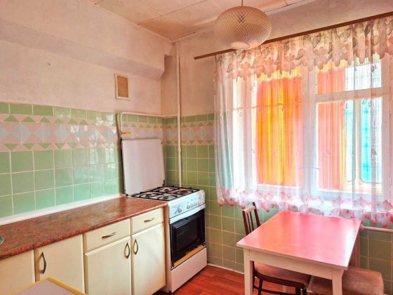 Сдам 2-кімнатну на Русанівці, вул. Ентузіастів, 35, метро Лівобережна 15 хв. пішки Київ