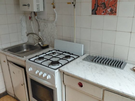 м.Тараса Шевченка. ОРЕНДА 2-ї кв. Набережна Лугова 7-Б 3 поверх, є Газ Київ