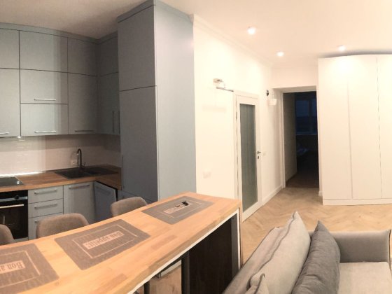 Класна 1 К квартира в урядовому кварталі,Інститутська 18 Київ