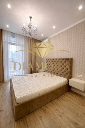 Оренда 2 кімнатної квартири, ЖК "Central Park",  вул. Маккейна 7 - фото 1