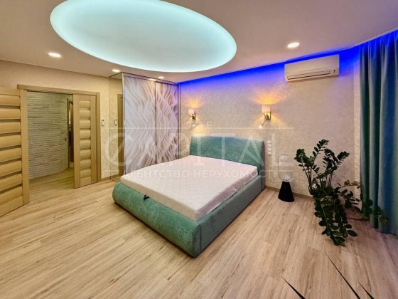 Оренда Квартира  Київ, Оболонський район  вул  Героїв полку  Азов  4