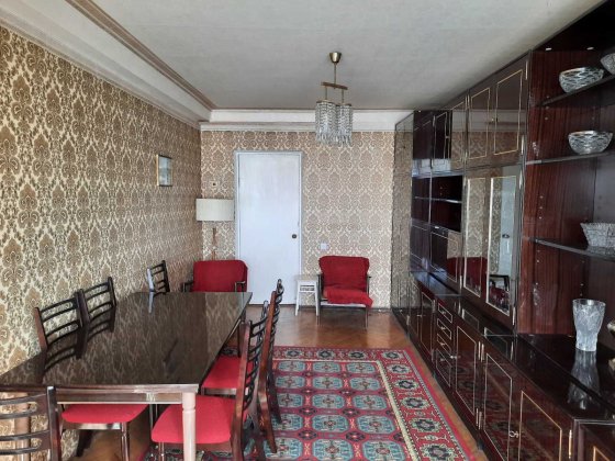 Здам 3-кімнатну вул. Флоренції, 10-А Київ