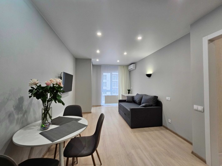 Оренда двокімнатної квартири studio 42m2 з новим ремонтом ЖК Нова Англія - фото 1